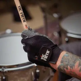 1122895 HAL LEONARD Gloves #3