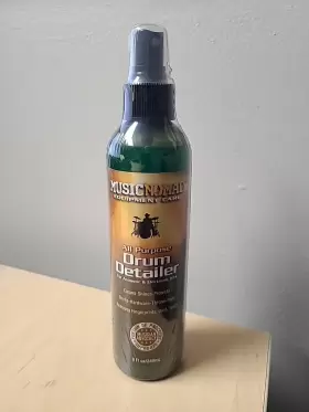 MN110 MUSIC NOMAD Drum Detailer
