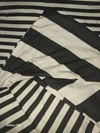 Ntbay Black & White Stripe Twin Duvet 68" X 90". Fixed Price $12.00.